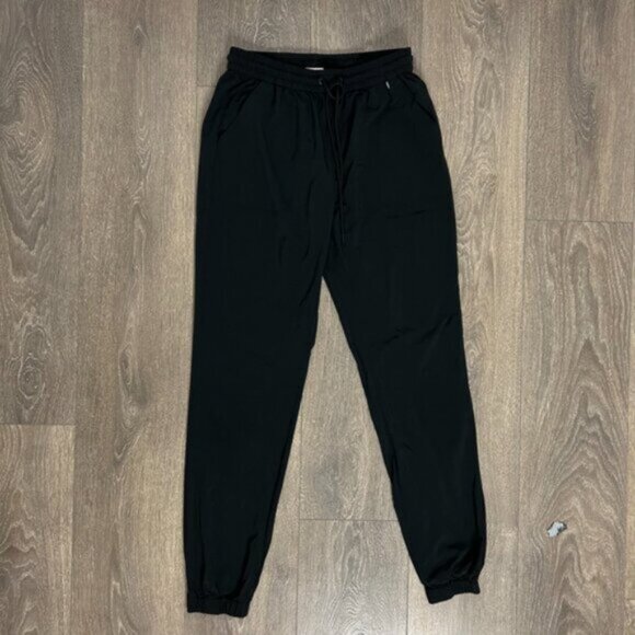 Tna Aritzia Speed Joggers Pant Cuffed ankle midrise drapey Black Size Small - Picture 5 of 14
